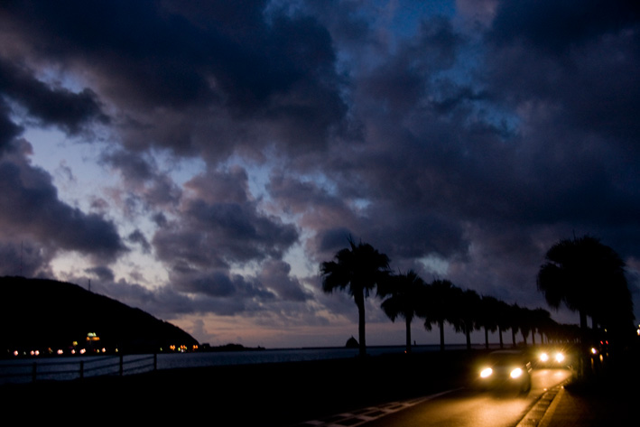 海中道路の夕景