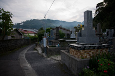 小宿の共同墓地