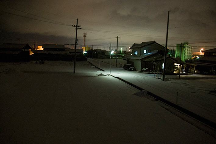 真夜中の雪景色