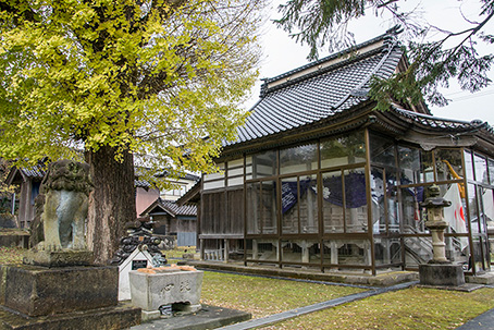 菊理媛像石神社