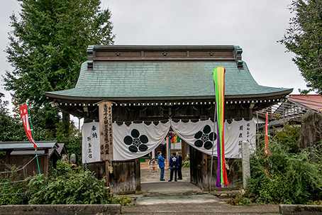 十三寺の山門