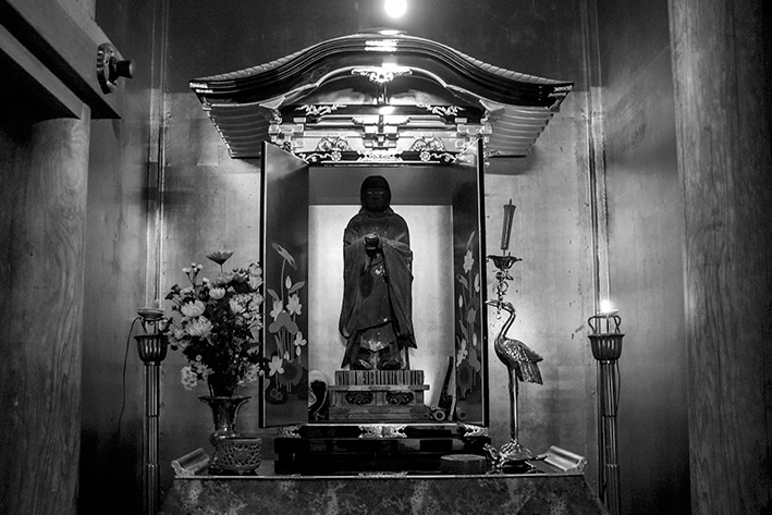 景完教寺の１６歳聖徳太子孝養像