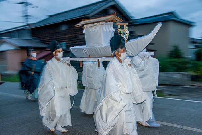 熊野神社式年遷宮大祭の御神幸