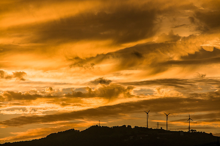 風車が３基並んでいた頃の稲葉山