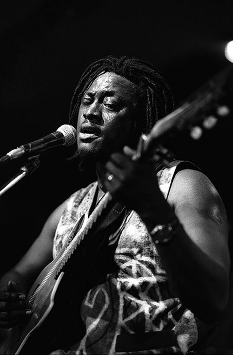 アビブ・コワテ