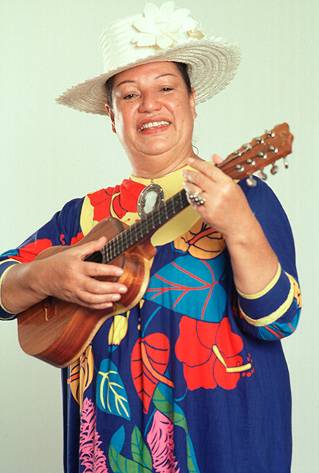 エステール・テファナ