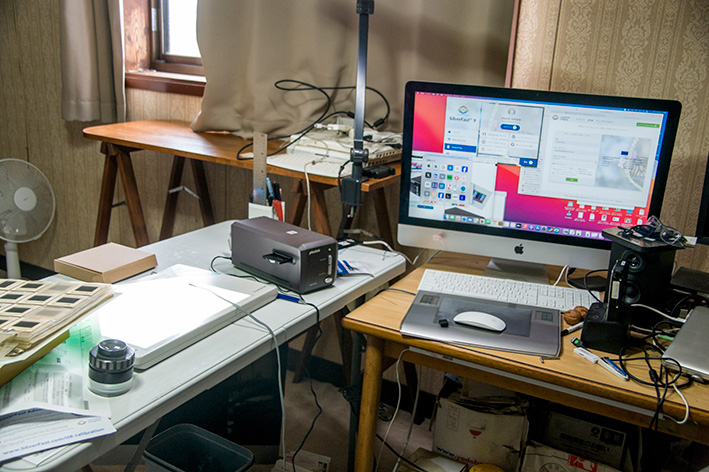 フィルムスキャナーをセッティング