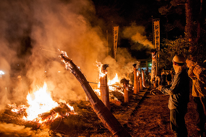 生地のたいまつ祭り