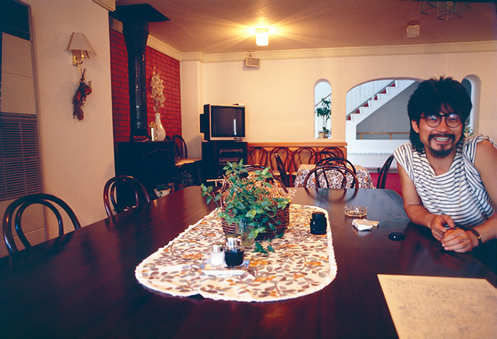 どろぼうヒゲを生やしていた頃の写真