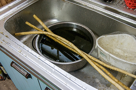 泥が落ちてキレイになったゴボウ